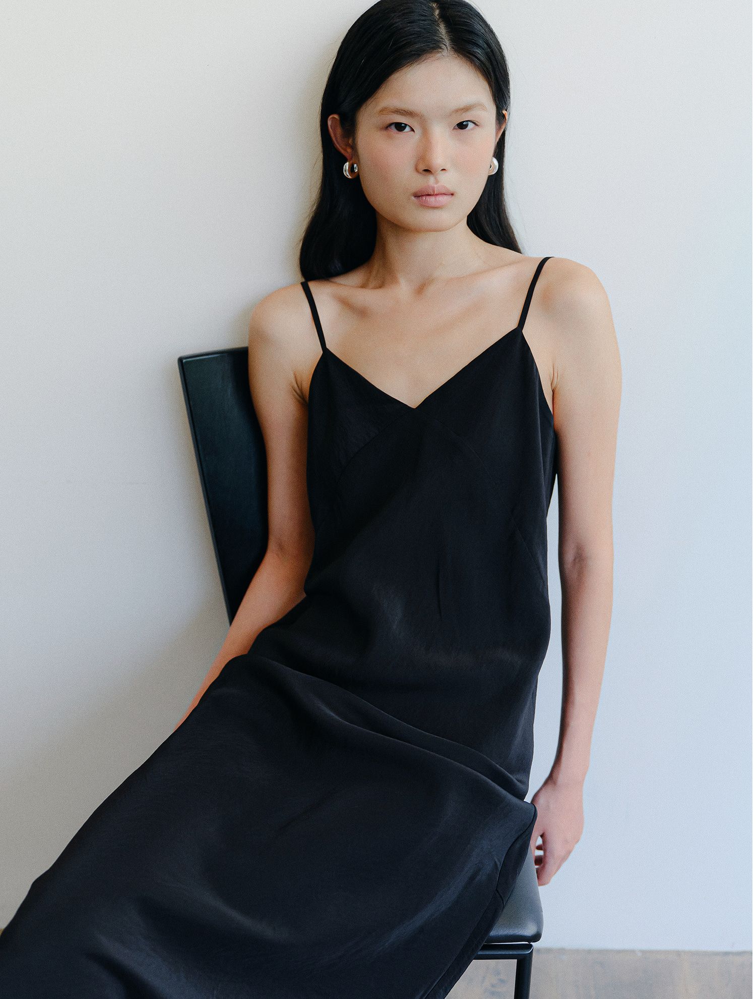 3-luo-yi-main-book.jpg